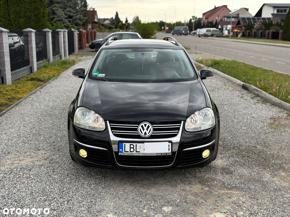 Volkswagen Golf - 3
