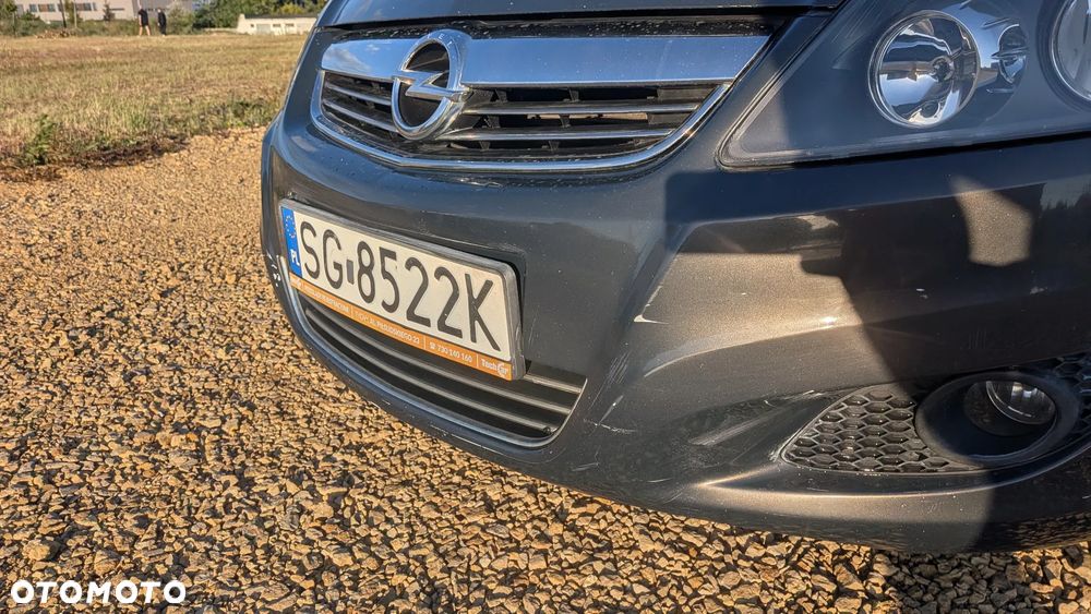 Opel Zafira 1.8 - 5