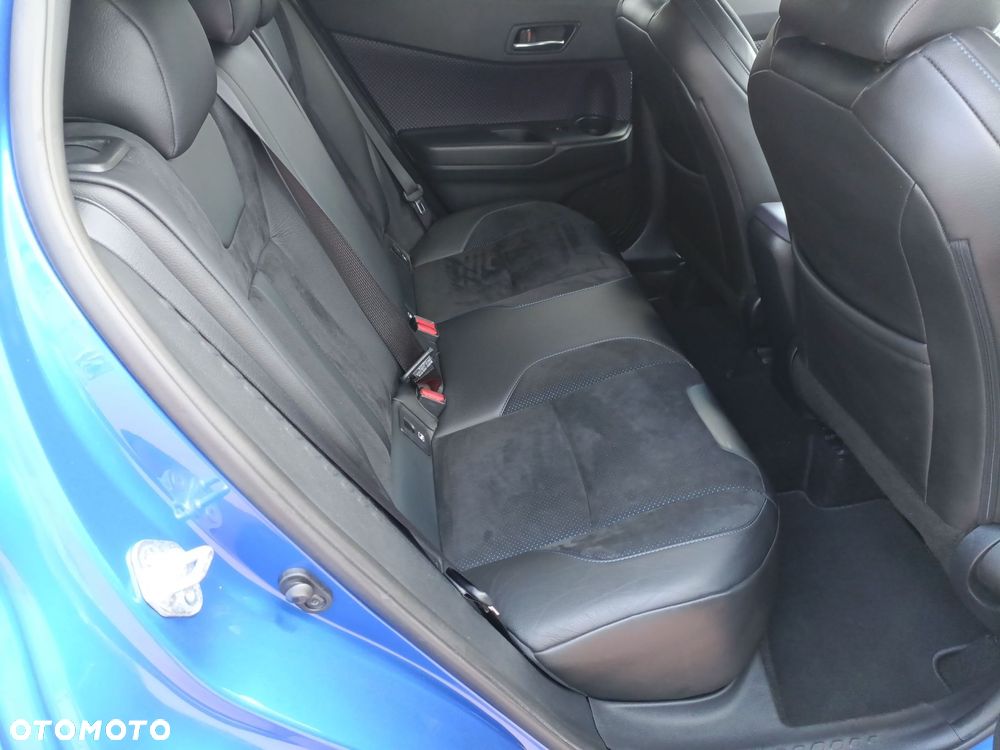 Toyota C-HR 1.2 T Dynamic - 12