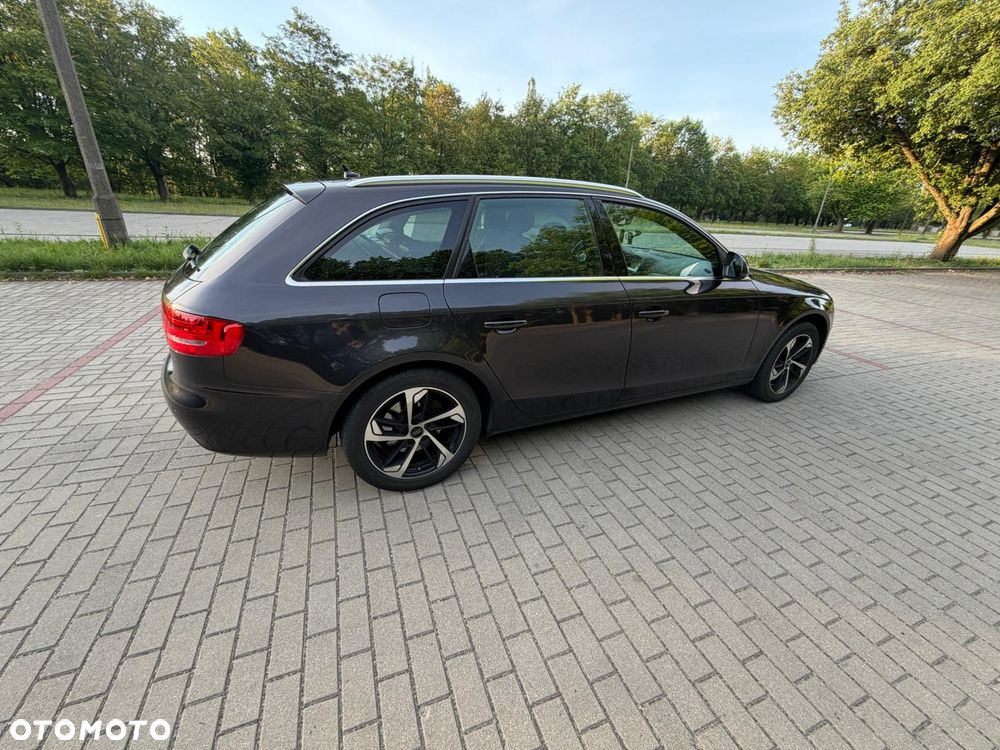 Audi A4 Avant 2.0 TDI DPF - 4