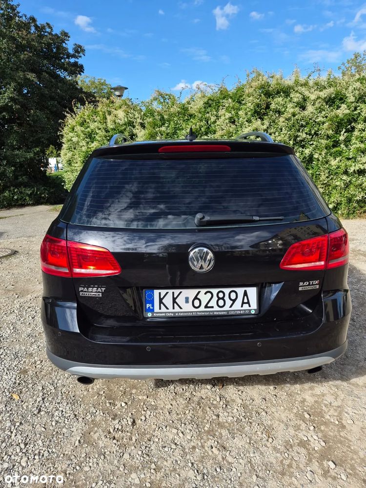 Volkswagen Passat 2.0 TDI 4Mot Highline DSG - 2