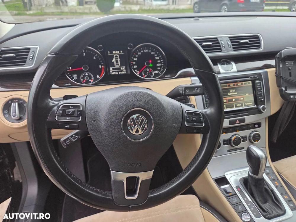 Volkswagen Passat CC - 10