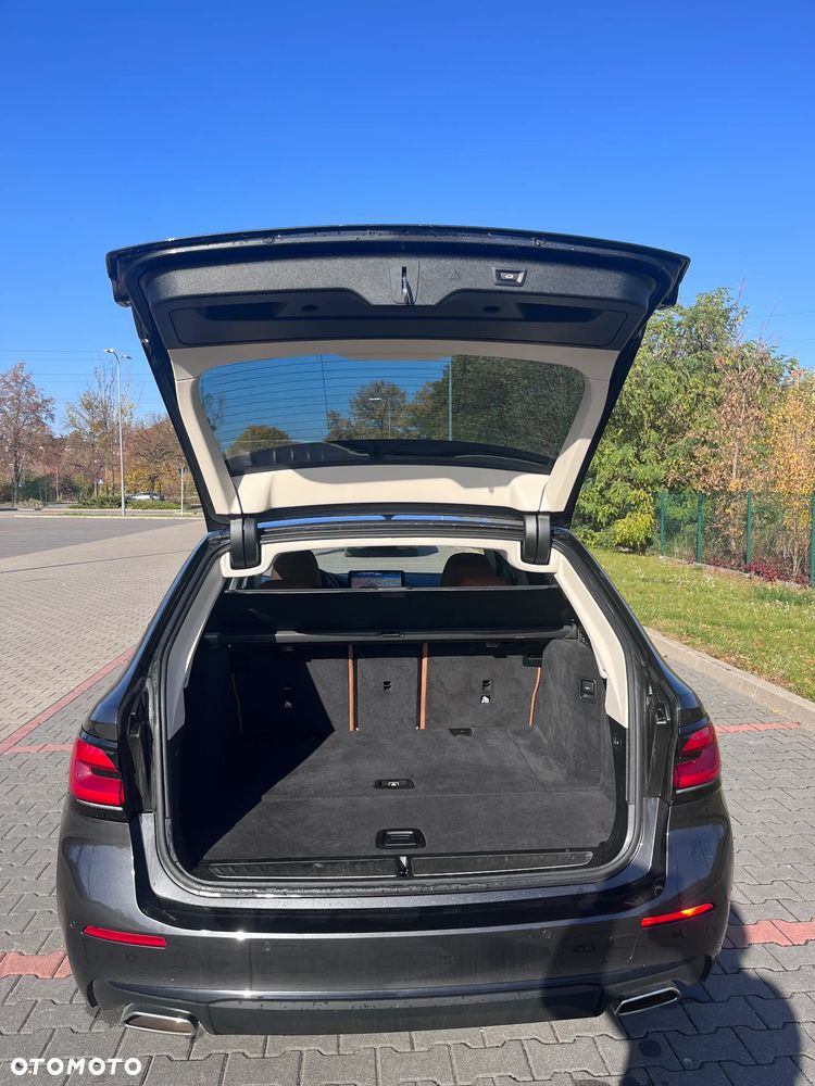 BMW Seria 5 - 17