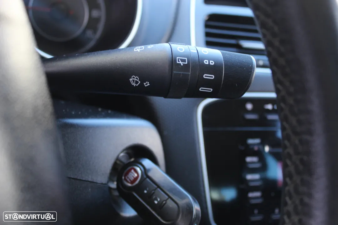 Fiat Punto 1.2 Lounge S&S - 27