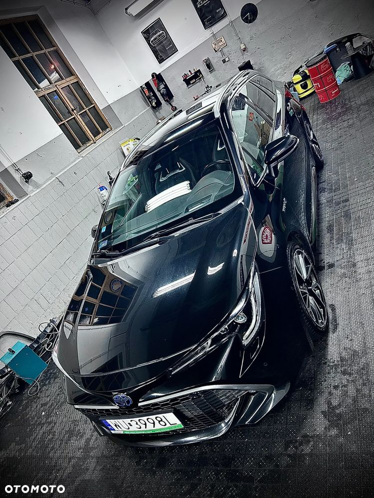 Toyota Corolla 2.0 Hybrid Executive - 15