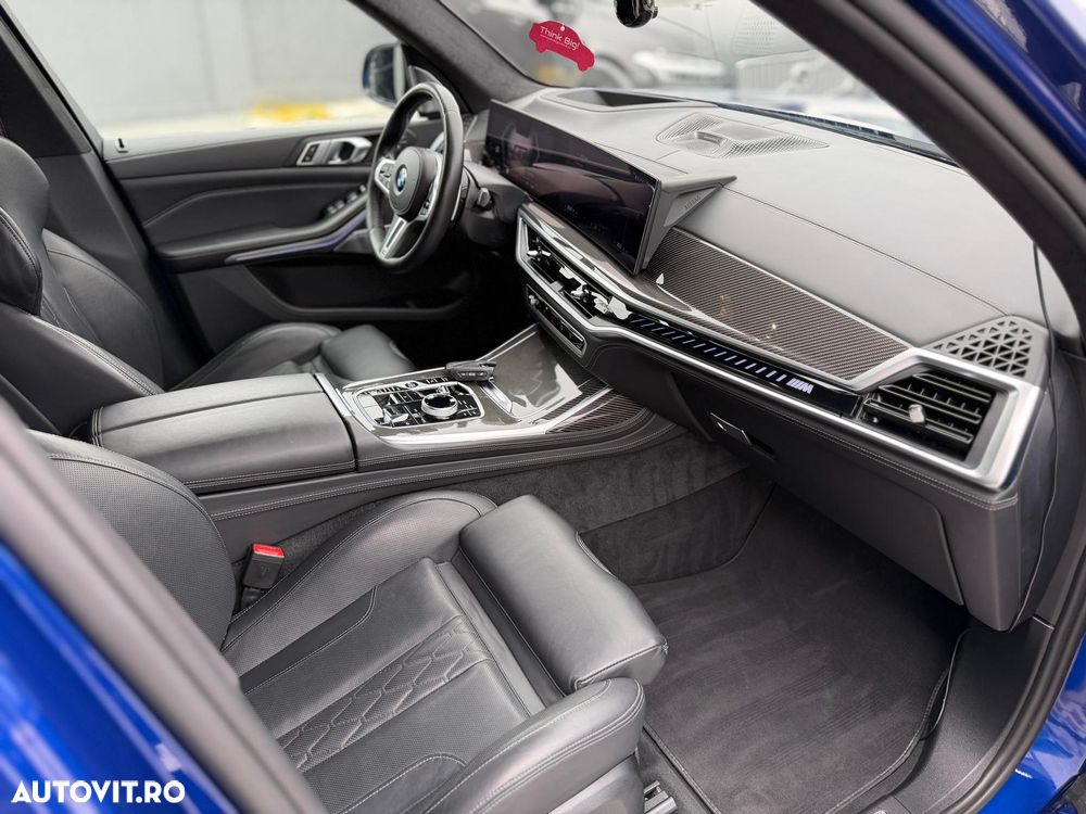 BMW X7 M60i xDrive - 32