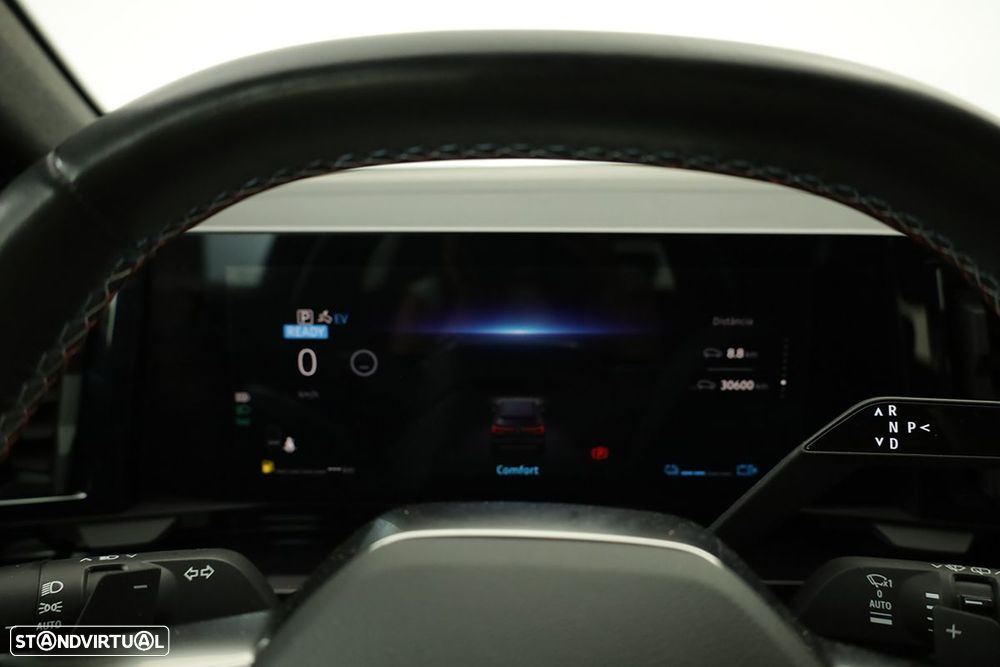 Renault Austral 1.2 E-Tech Iconic Espirit - 15