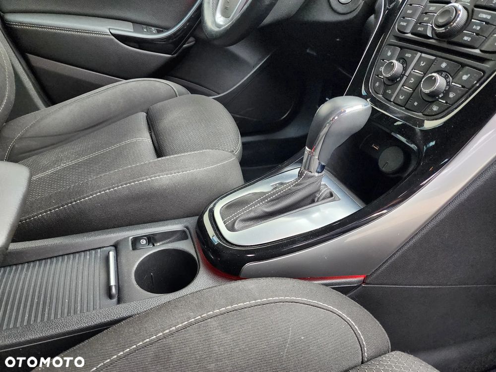 Opel Astra 1.4 Turbo Automatik Exklusiv - 24