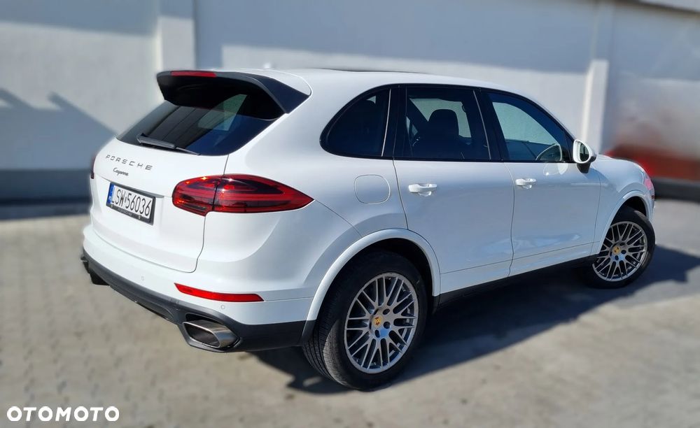 Porsche Cayenne Platinum Edition - 8