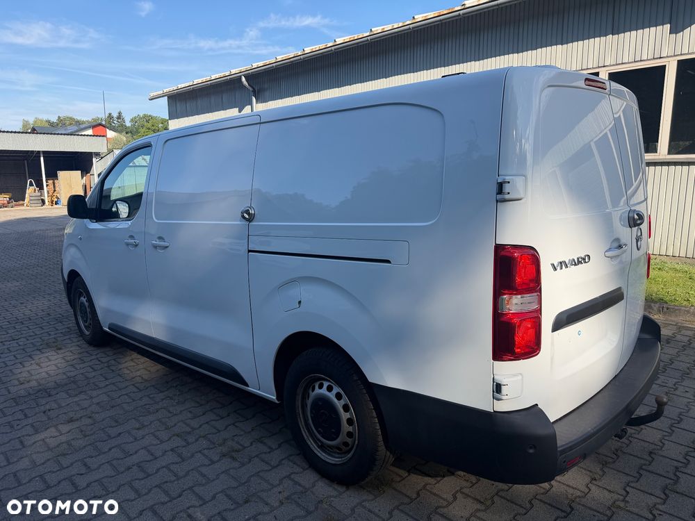 Opel Vivaro - 11