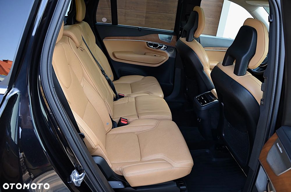 Volvo XC 90 T6 AWD Geartronic Inscription - 34