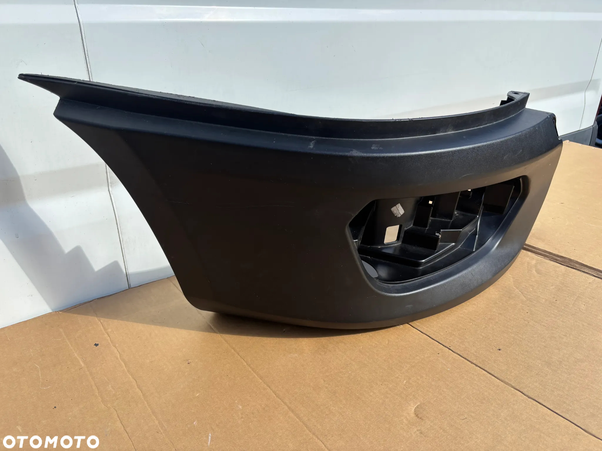 Oryginalny Zderzak Prawy Iveco Daily IV Lift 105802315894EZ Zderzak Przedni - 2