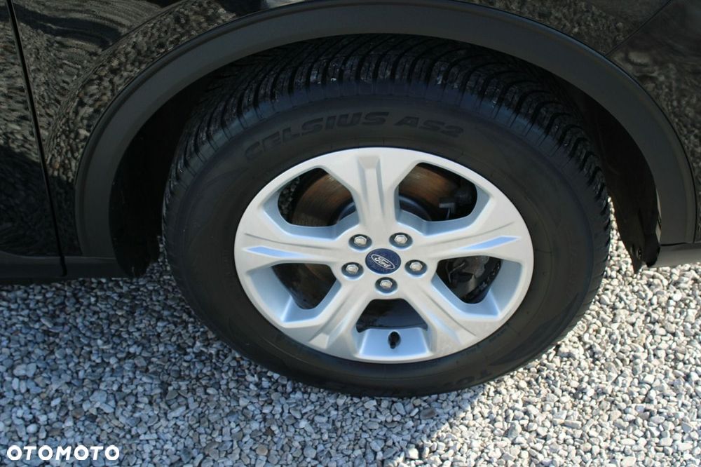Ford Kuga - 33