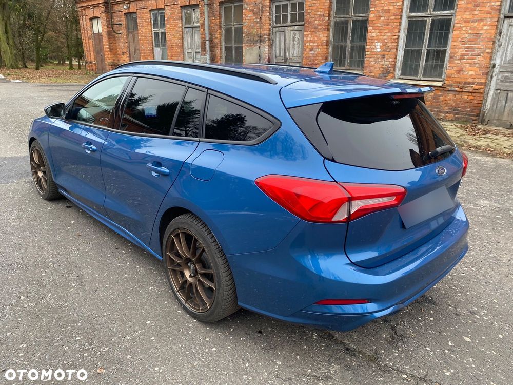 Ford Focus 2.0 EcoBlue ST - 8