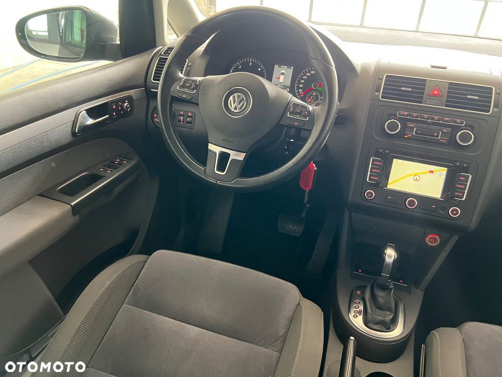 Volkswagen Touran 2.0 TDI DPF Comfortline DSG - 19