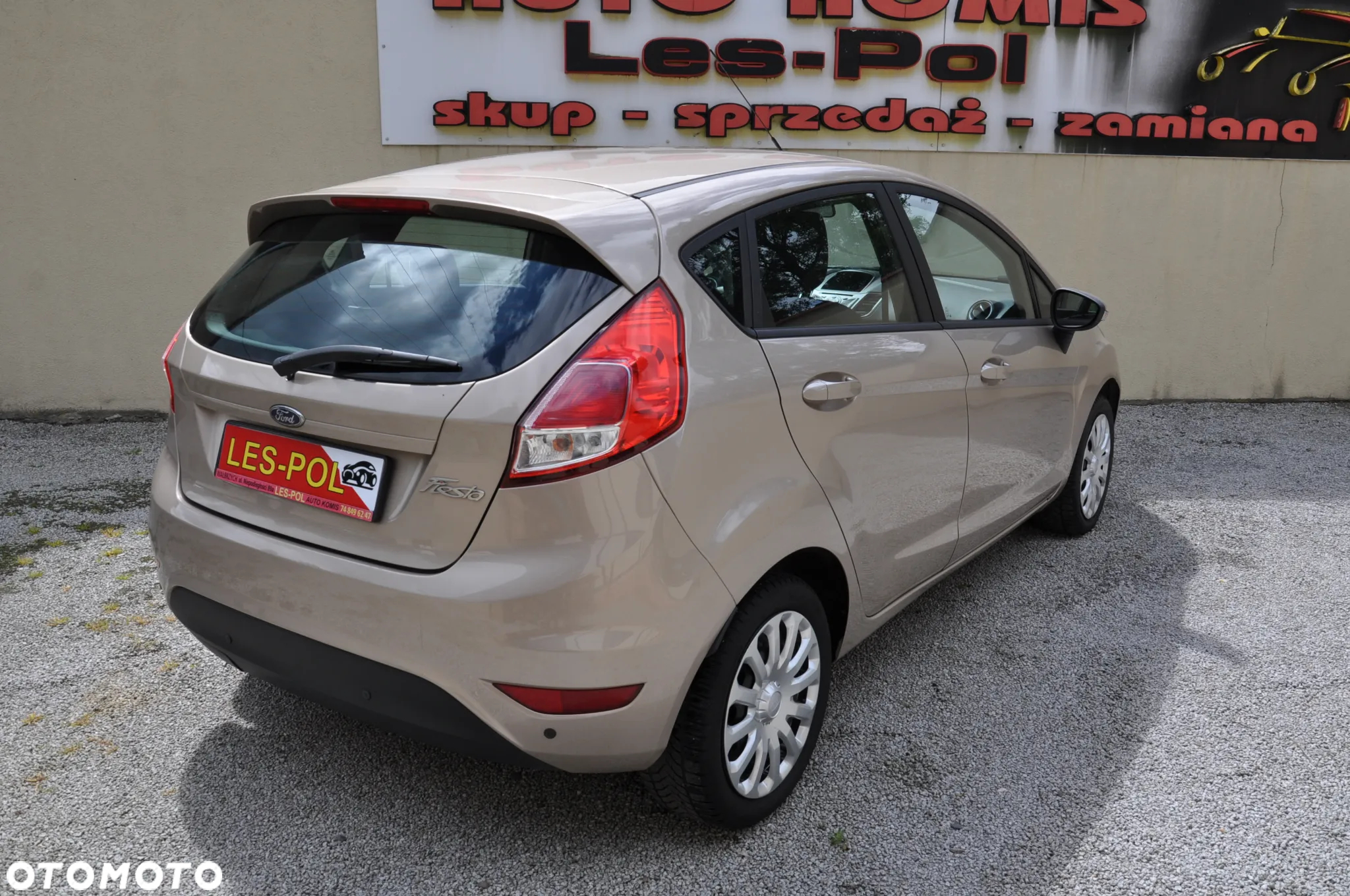 Ford Fiesta - 10