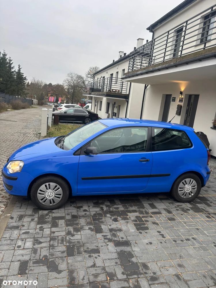 Volkswagen Polo - 2