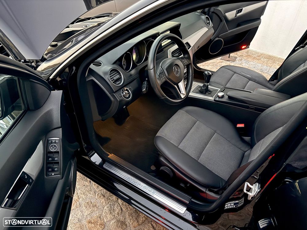 Mercedes-Benz C 220 CDi Avantgarde BlueEfficiency - 36