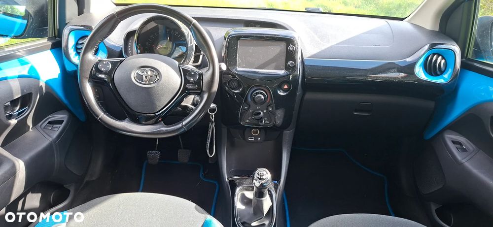 Toyota Aygo x-cite - 20
