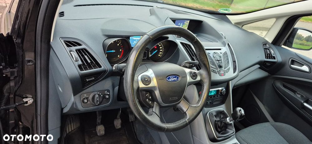 Ford C-MAX - 11