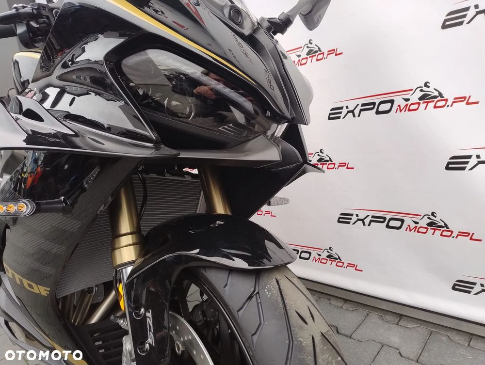 QJMOTOR SRK 800RR - 13