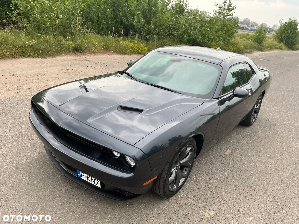 Dodge Challenger 3.6 SXT Plus - 18