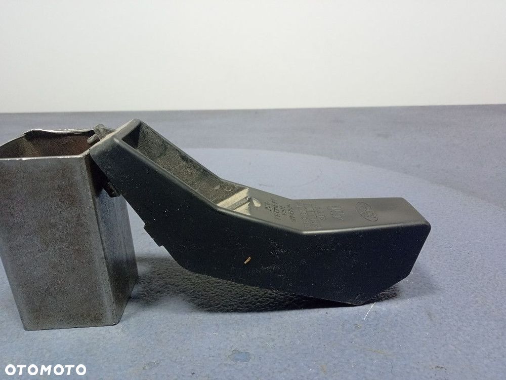 FORD FOCUS MK4 KOMBI ŚLIZG MOCOWANIE ZDERZAKA TYŁ TYLNE JX7B-F17B918-B1 - 4