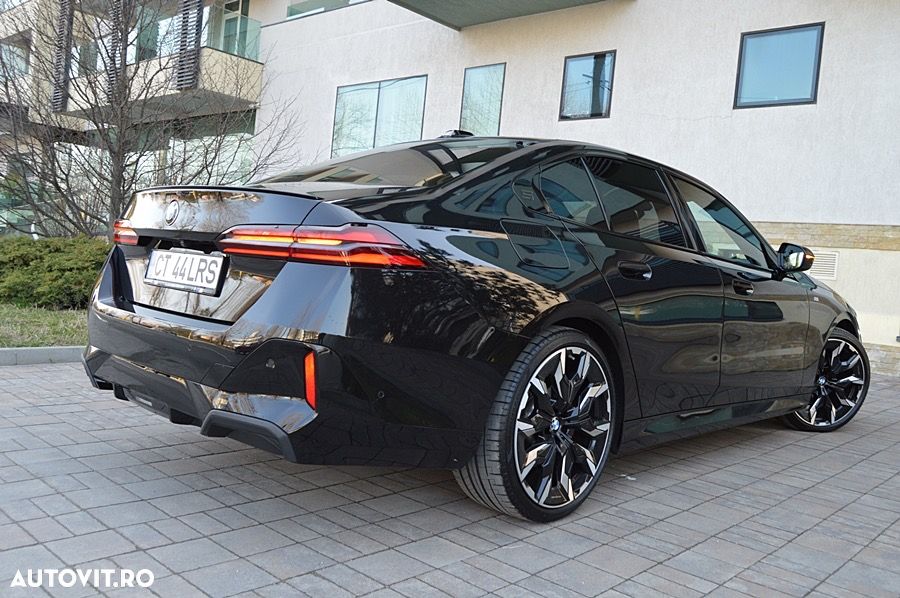 BMW Seria 5 520d AT MHEV - 16