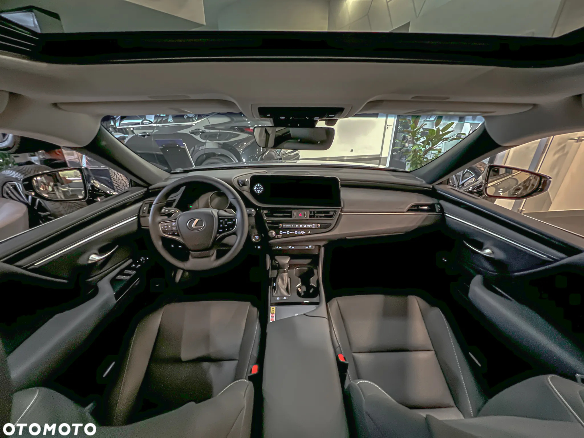 Lexus ES - 15