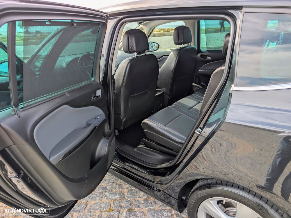 Opel Zafira - 16