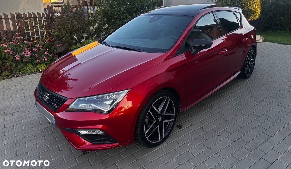 Seat Leon 1.5 eTSI FR DSG - 4