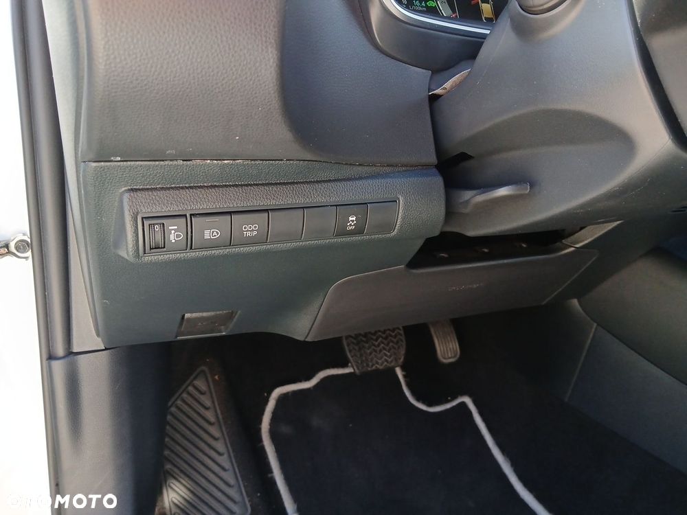 Toyota Corolla 1.8 Hybrid Comfort - 39