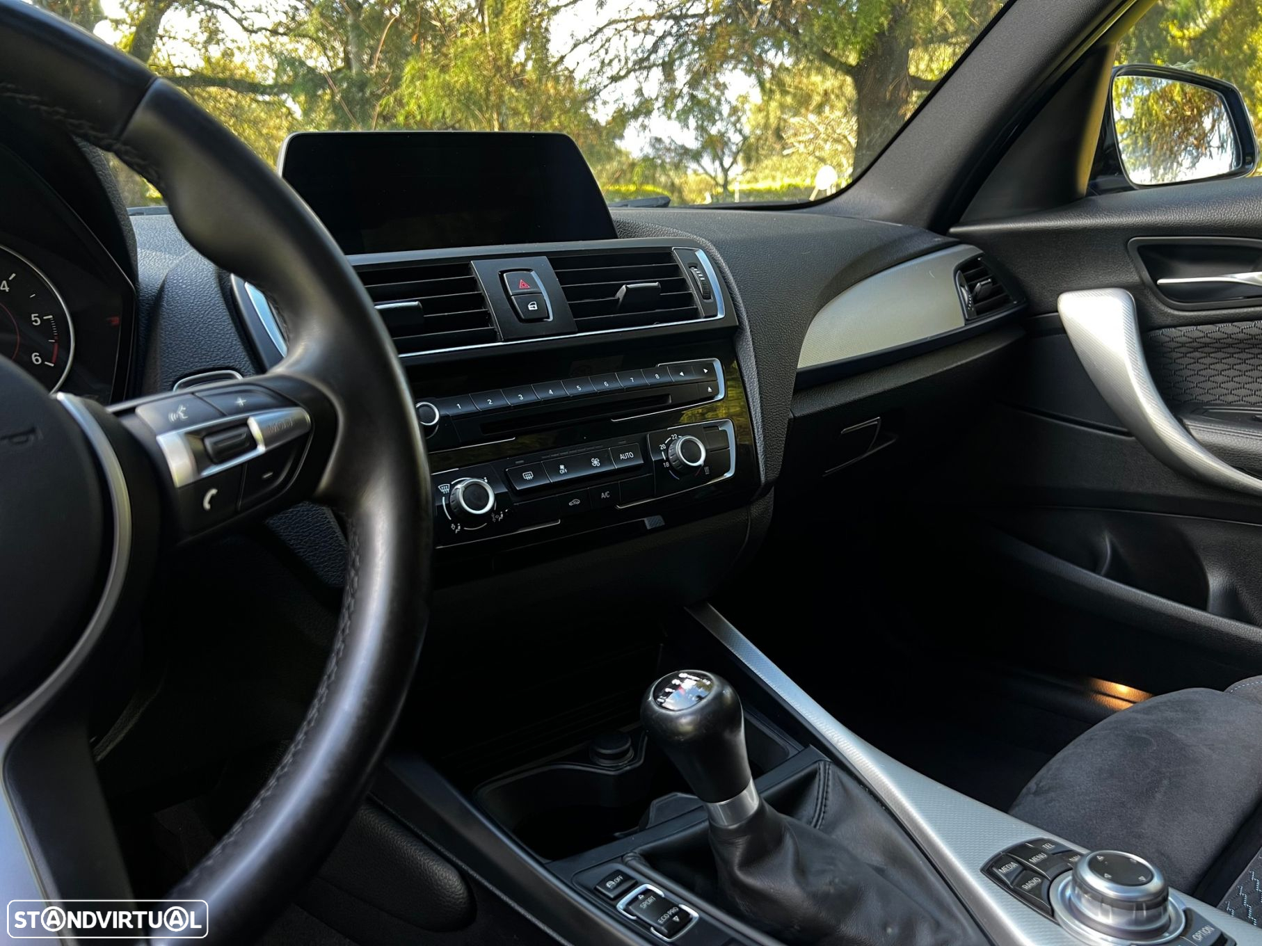 BMW 116 d Pack M - 31