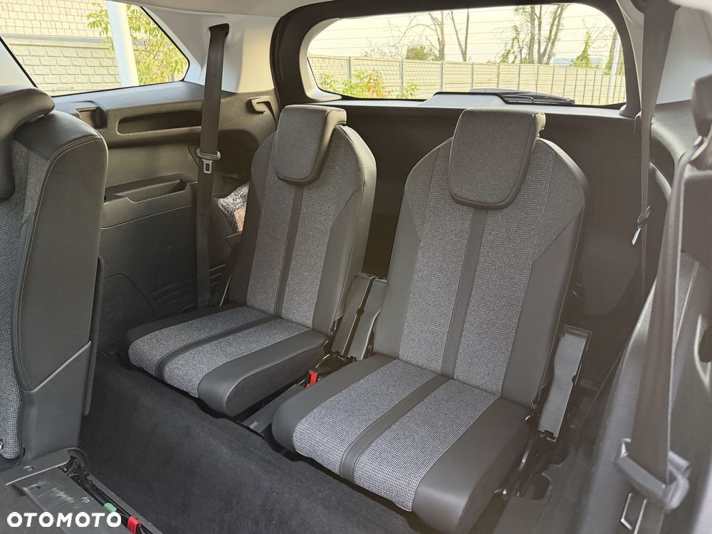 Peugeot 5008 - 33