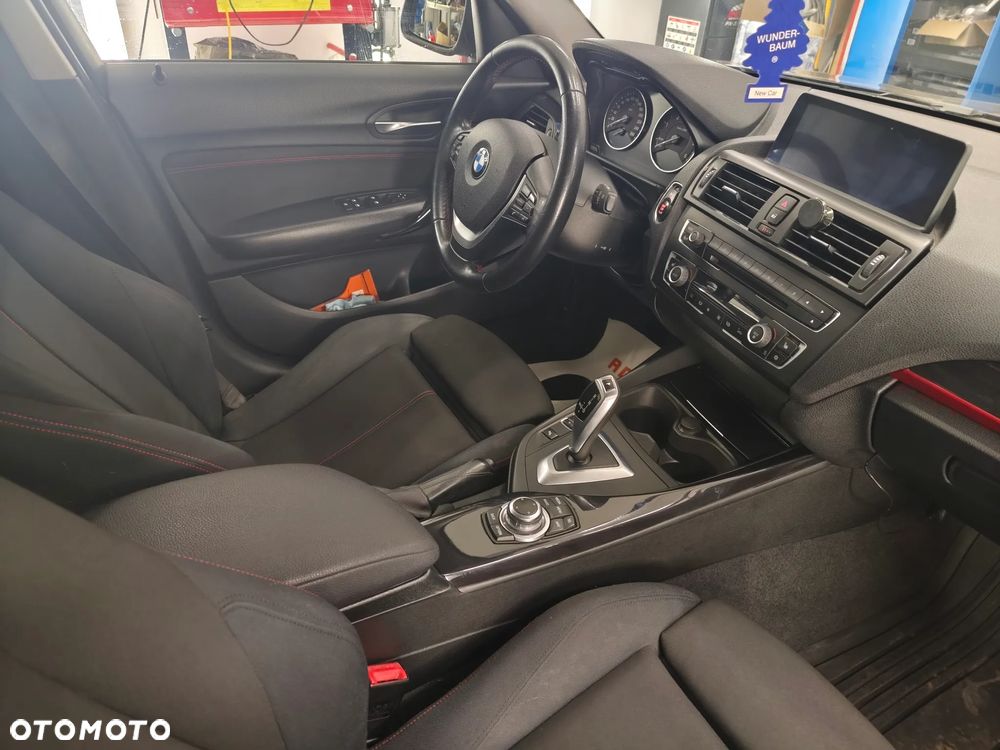 BMW Seria 1 120d Sport Line - 15