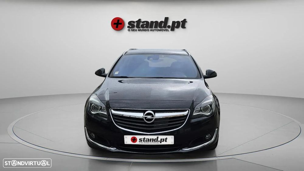 Opel Insignia Sports Tourer - 2