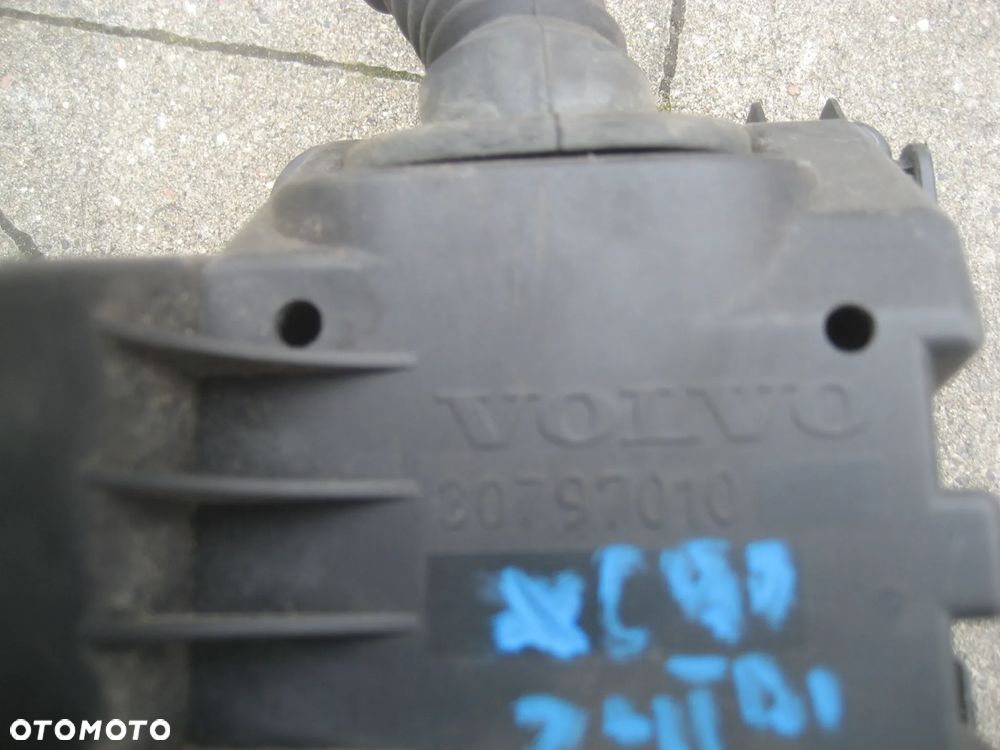 volvo xc90 02-14r 2,4 tdi puszka bezpieczników 30797010 - 5