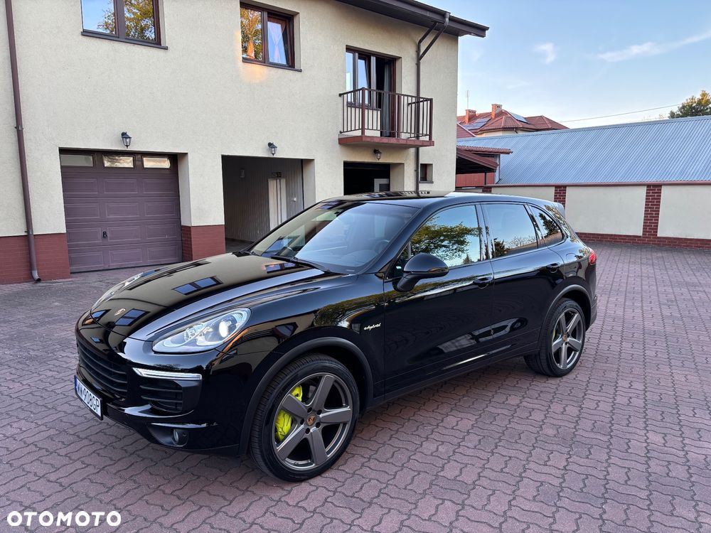 Porsche Cayenne ver-s-hybrid - 11