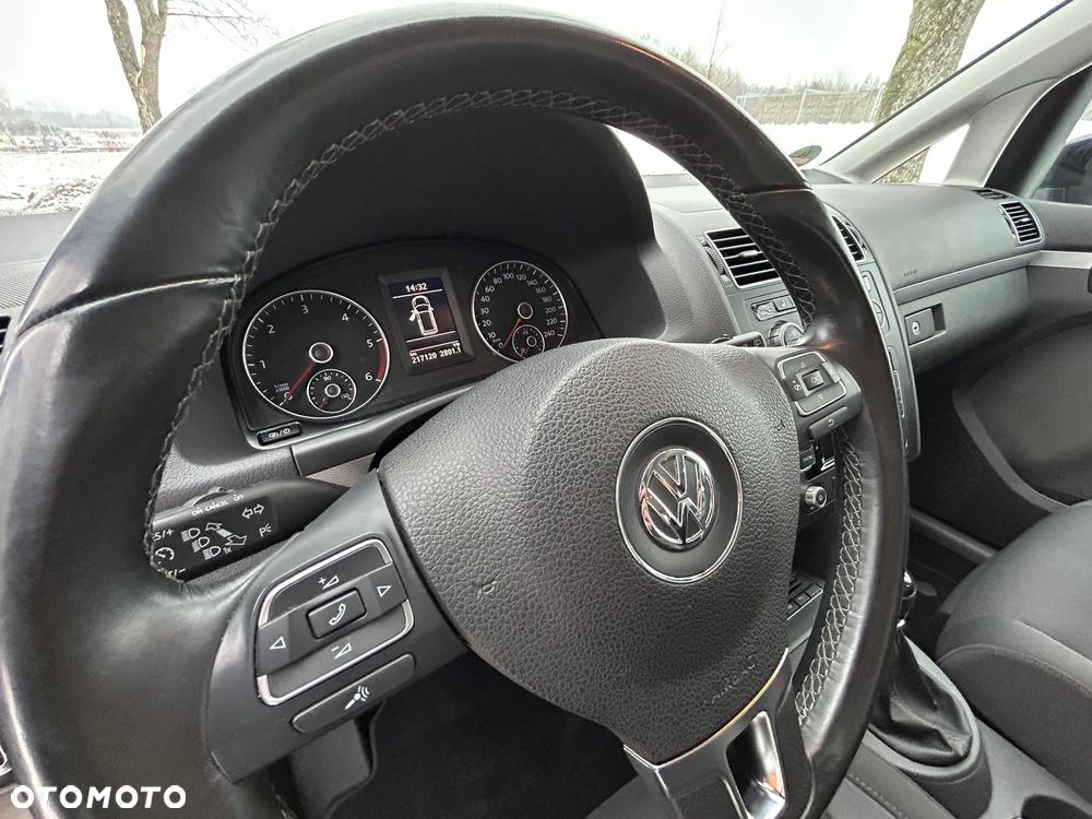 Volkswagen Touran 1.6 TDI DPF BlueMotion Technology Life - 14