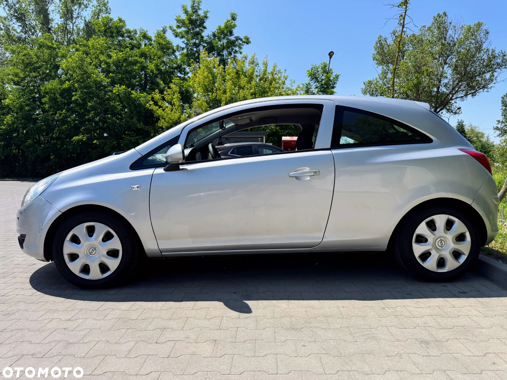 Opel Corsa - 11