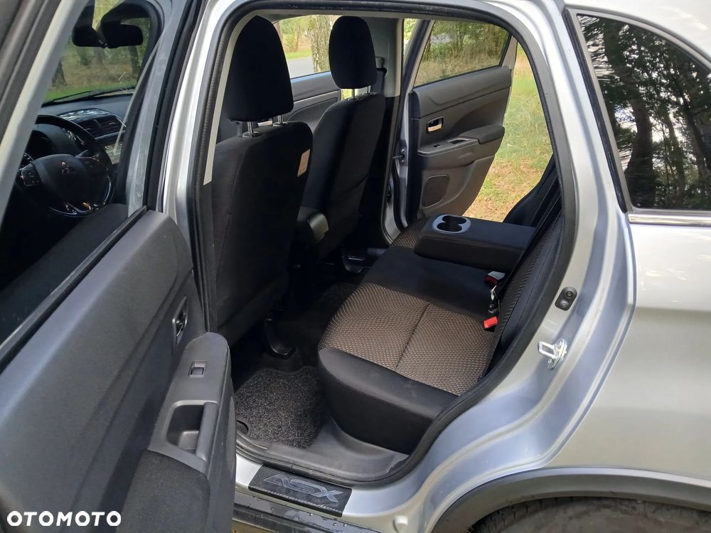 Mitsubishi ASX 1.6 DI-D 2WD Plus - 8