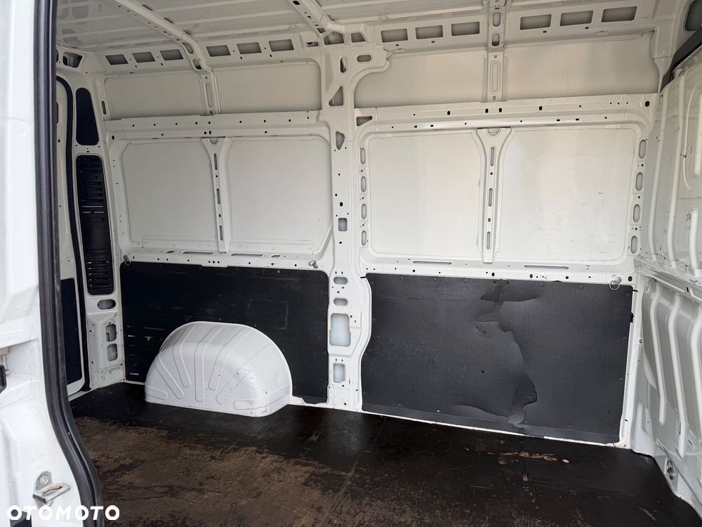 Peugeot BOXER - 9