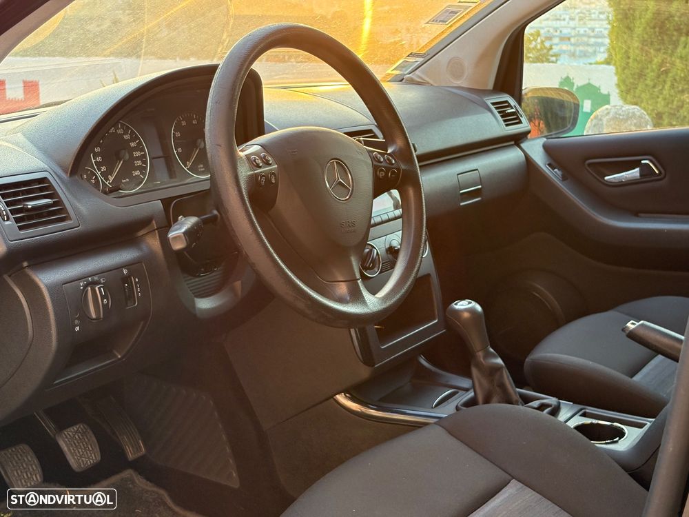 Mercedes-Benz A 150 Elegance - 14