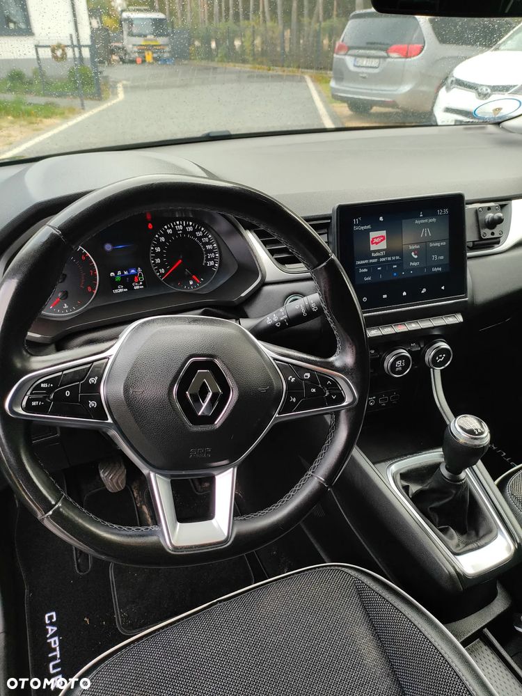 Renault Captur - 18