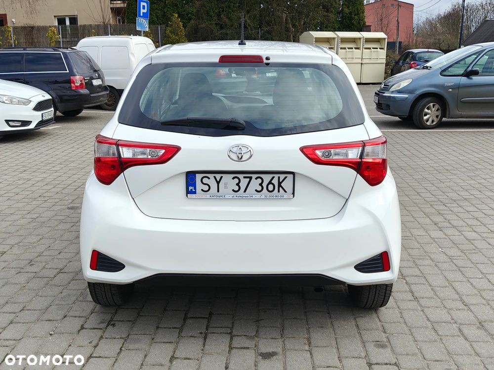 Toyota Yaris 1.5 Life - 12