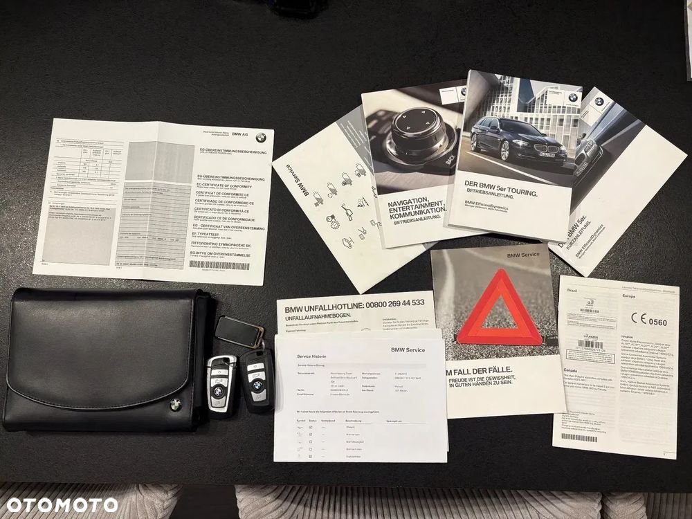 BMW Seria 5 - 32