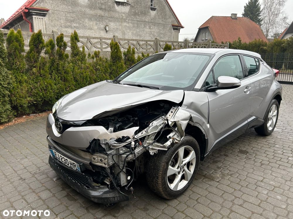 Toyota C-HR - 7