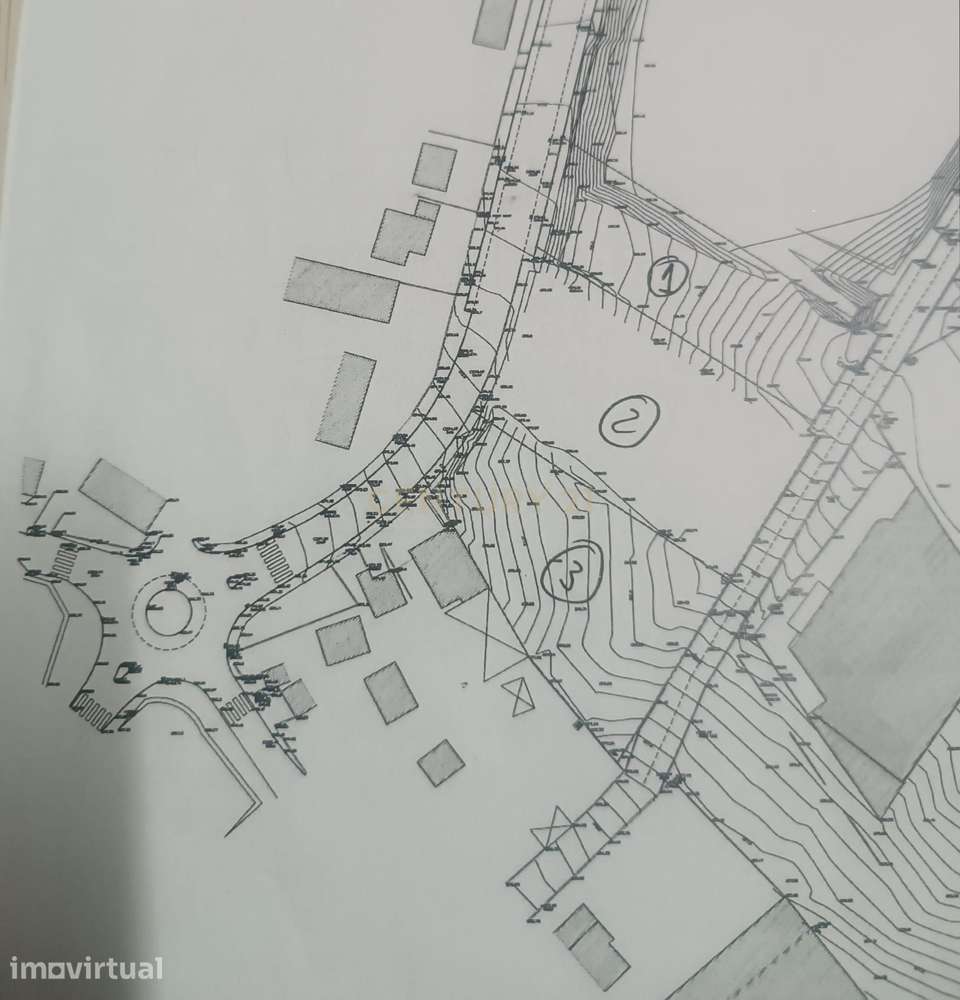 Lote de terreno industrial, com 2 210m2, no Polo 6, em Freamunde, Paço - Grande imagem: 3/23