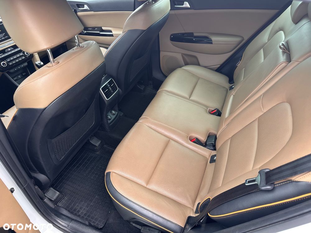 Kia Sportage - 10