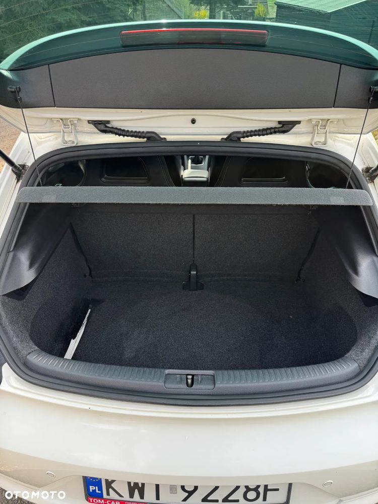 Volkswagen Scirocco 2.0 TDI - 9